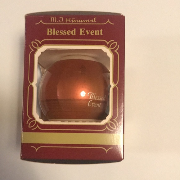 Hummel Christmas Ornament - Blessed Event - Picture 6 of 7